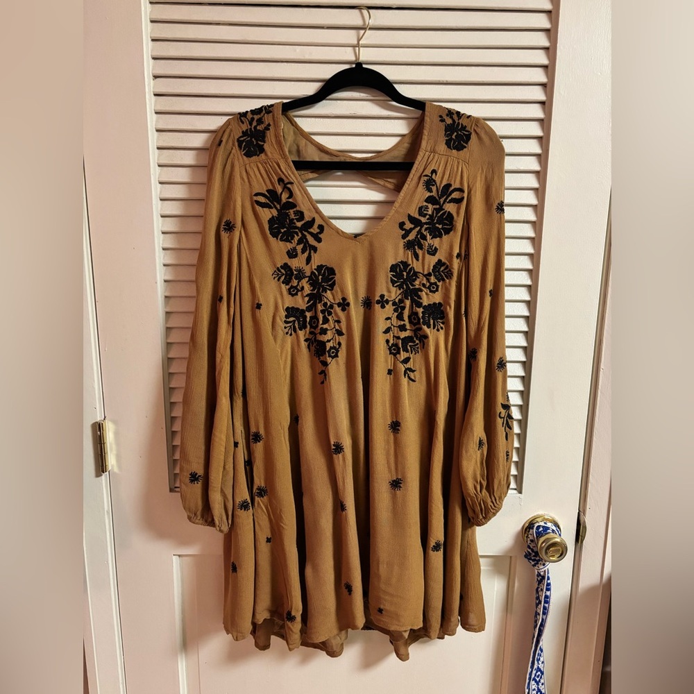 Free People Sweet Tennessee Embroidered Floral Tunic Dress size XS - Picture 4 of 12